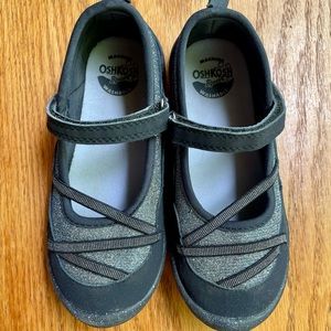 Size 12 OshKosh Navy Sparkle Shoes. Casual Wear or Water Shoes.